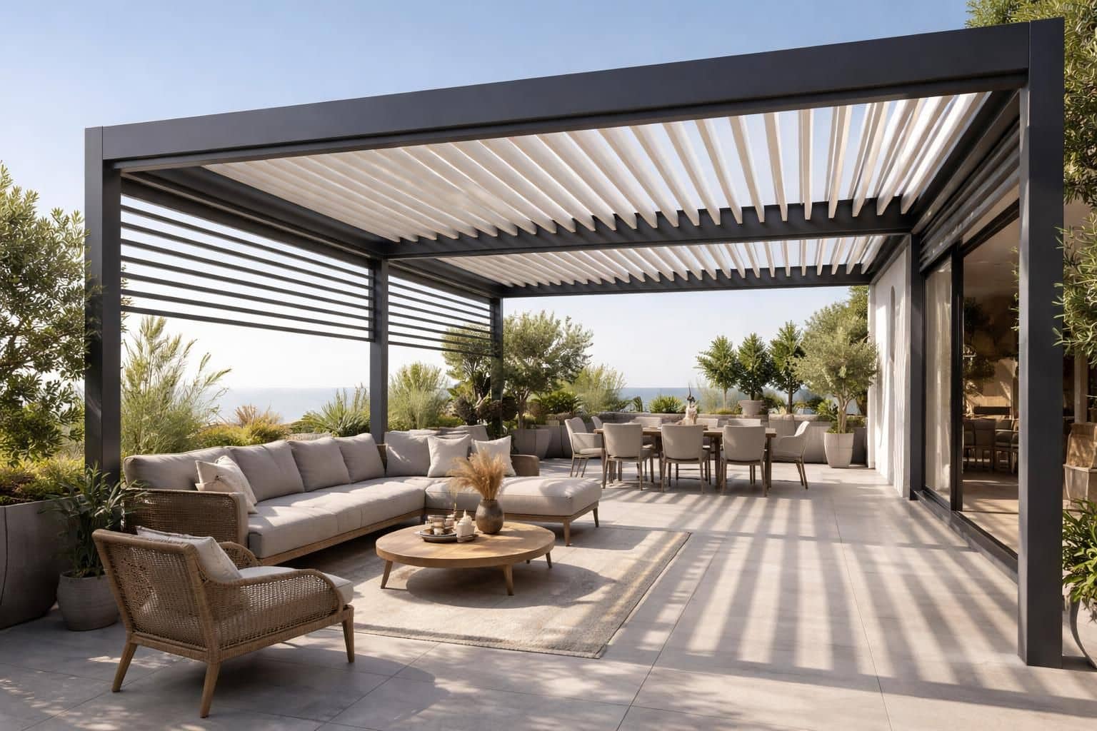 d&eacute;couvrez comment installer une pergola avec des brise-soleil orientables (bso) int&eacute;gr&eacute;s pour allier confort, design et protection solaire efficace.